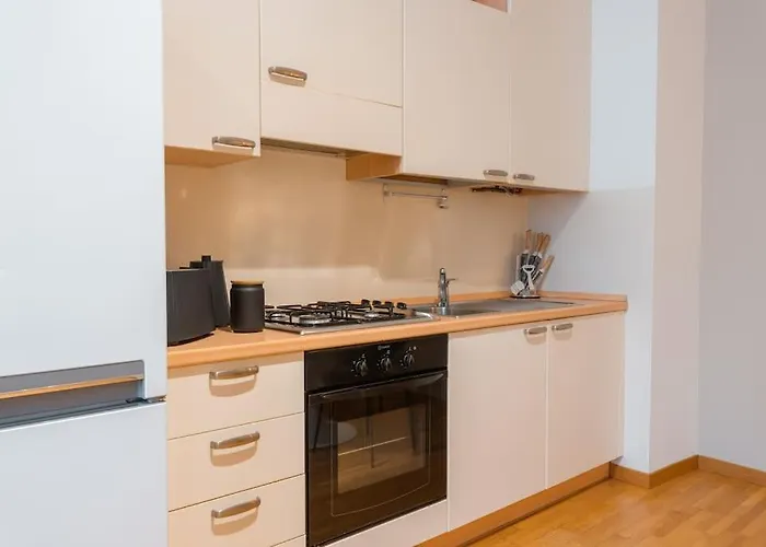 Apartment R Limone House Como